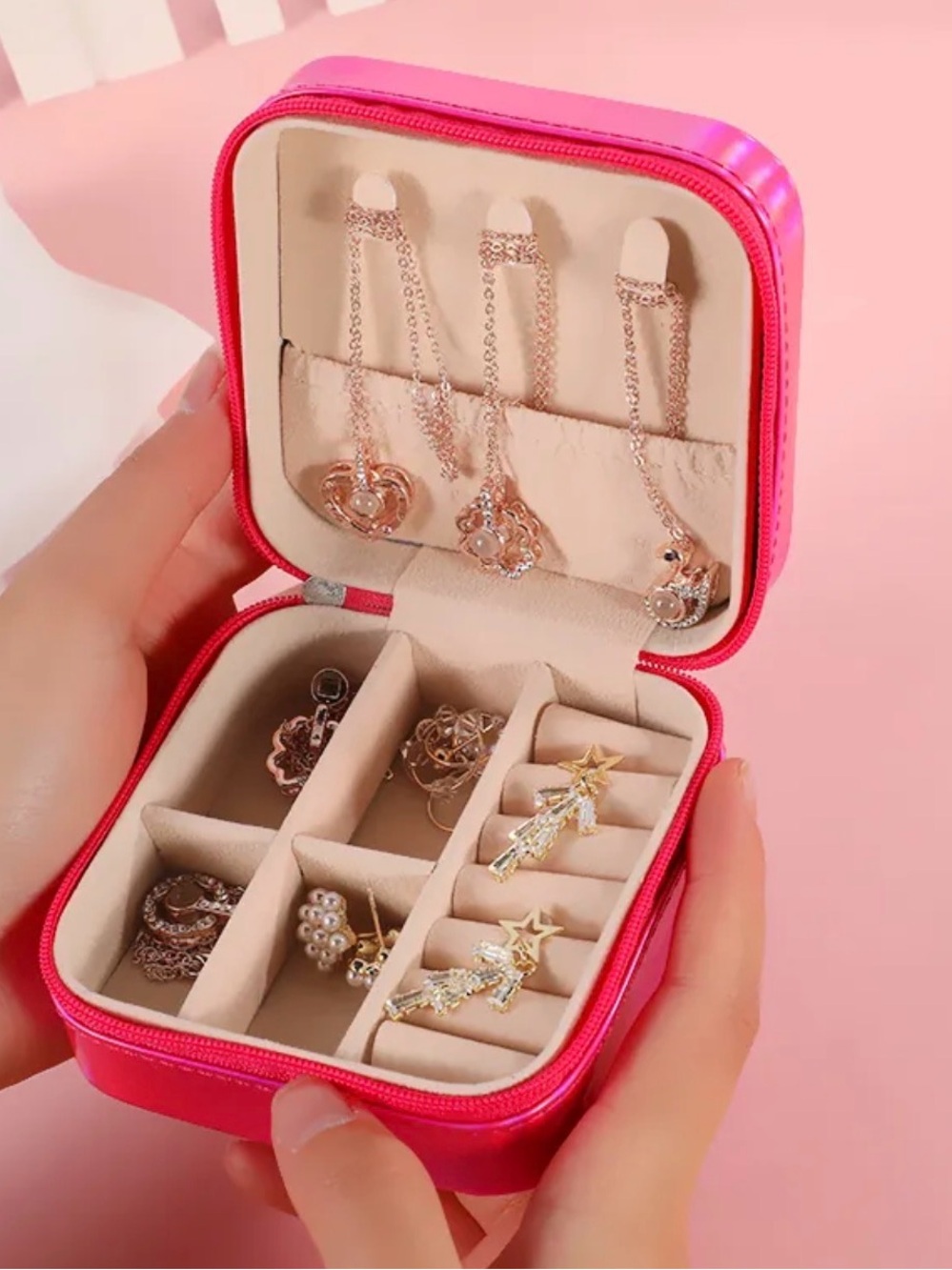 Compact Pink Travel Jewelry Organizer with zipper